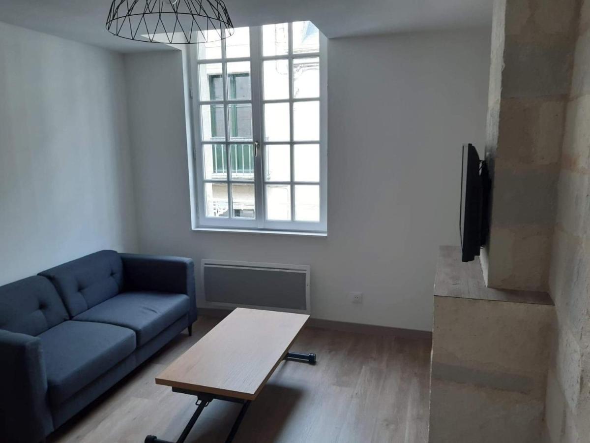 Saumur Centre : Appartement Entierement Renove. Luaran gambar